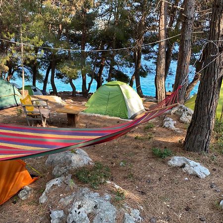 Pine Side Camp Himare Exterior foto