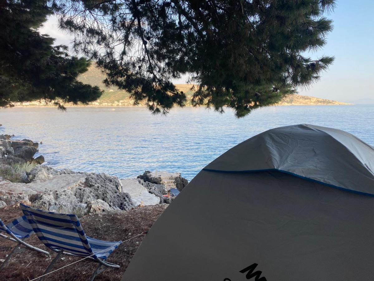Pine Side Camp Himare Exterior foto