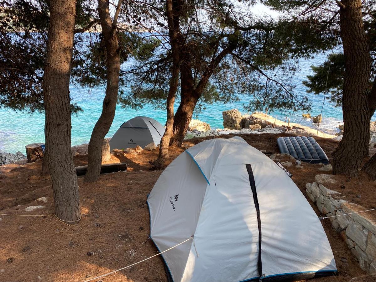 Pine Side Camp Himare Exterior foto