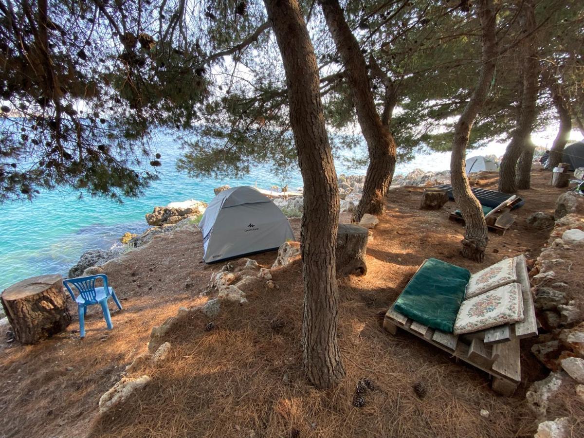 Pine Side Camp Himare Exterior foto